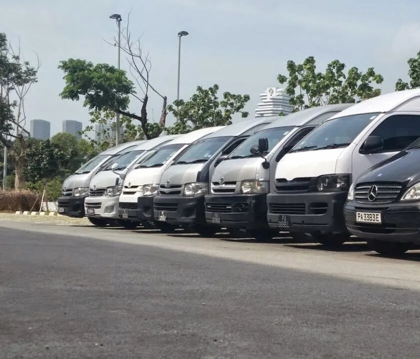 Maxi Cab Singapore